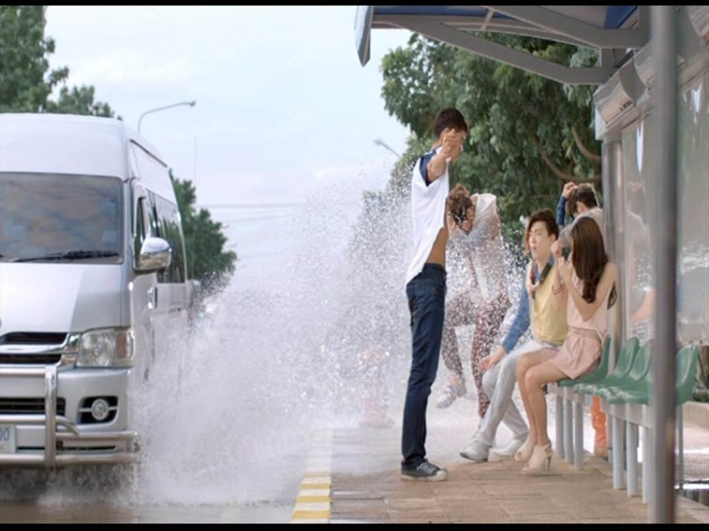 โฆษณากระทิงแดง