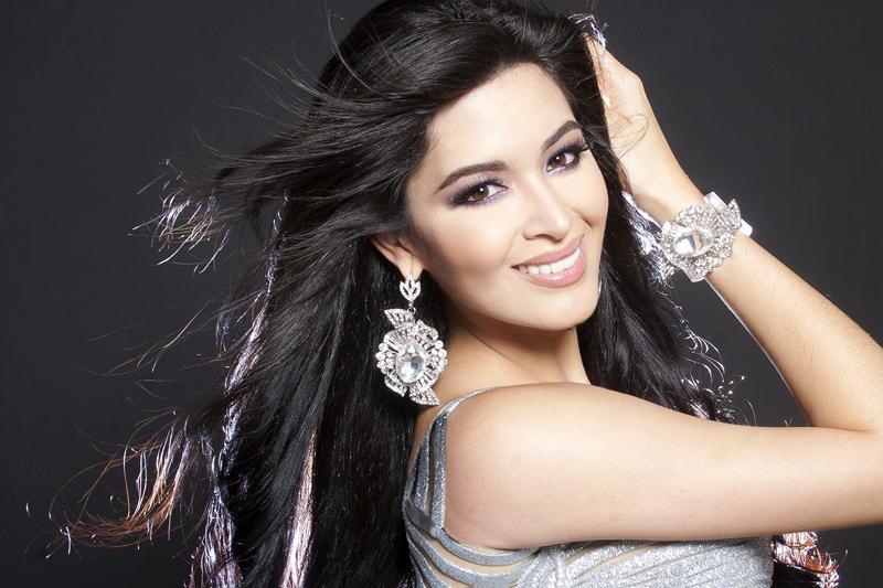 เฮตชอต Miss Venezuela 2014 ชุดว่ายน้ำ By Fajardo