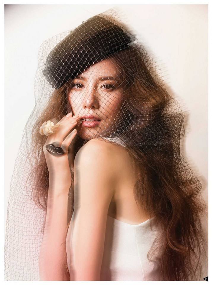 เอสเธอร์ สุปรีย์ลีลา @ BaNANA Magazine Issue 9 September 2014
