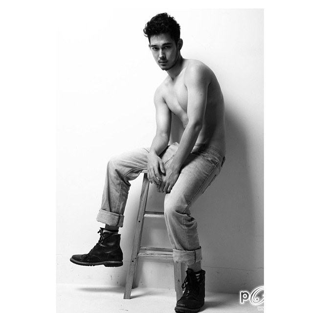 ตี๋เข้ม @pariscalcifer