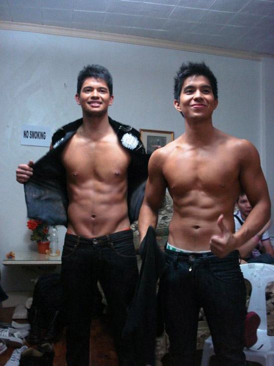 สองทีดีกว่าหนึ่งทีเสมอ @บารวี 333
