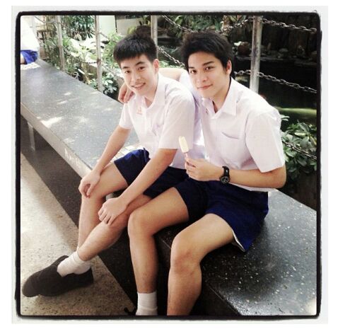 เอ๊ะโพสต์ผิดเว็ปหรือเปล่าชั้น  เด็กดีดอทบารวี @บารวี 339