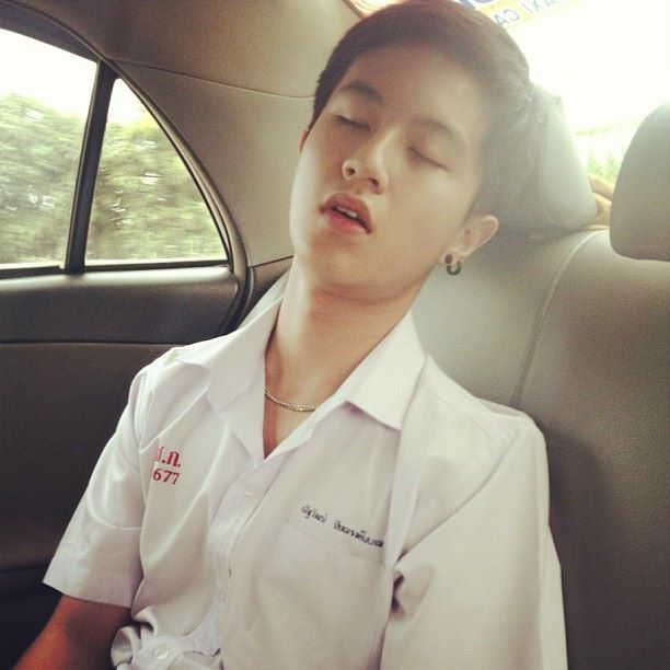 เอ๊ะโพสต์ผิดเว็ปหรือเปล่าชั้น  เด็กดีดอทบารวี @บารวี 339