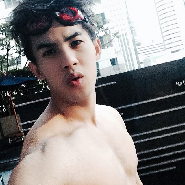 รักคนหล่อ  ชอบคนเซ็กซี่ @บารวี 347