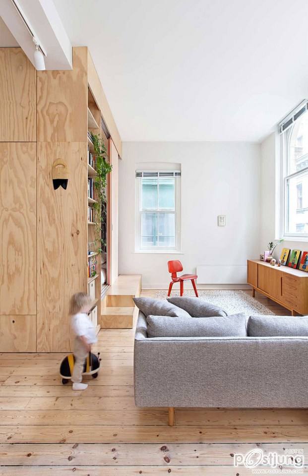 Flinders Lane Apartment by Clare Cousins Architects