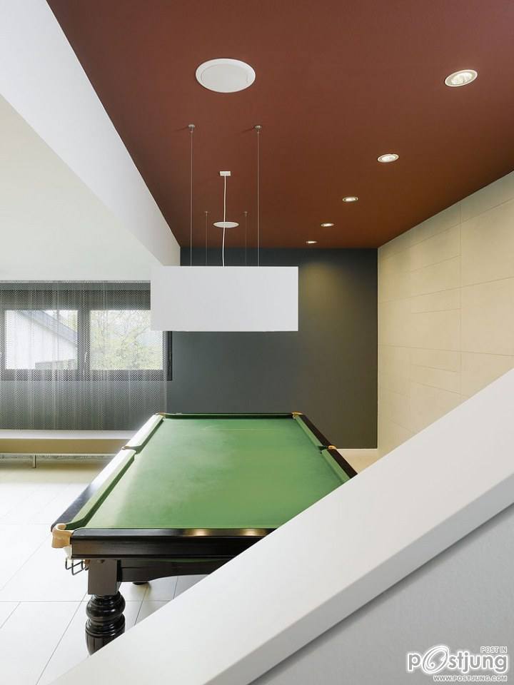 Apartment Sch by Ippolito Fleitz Group