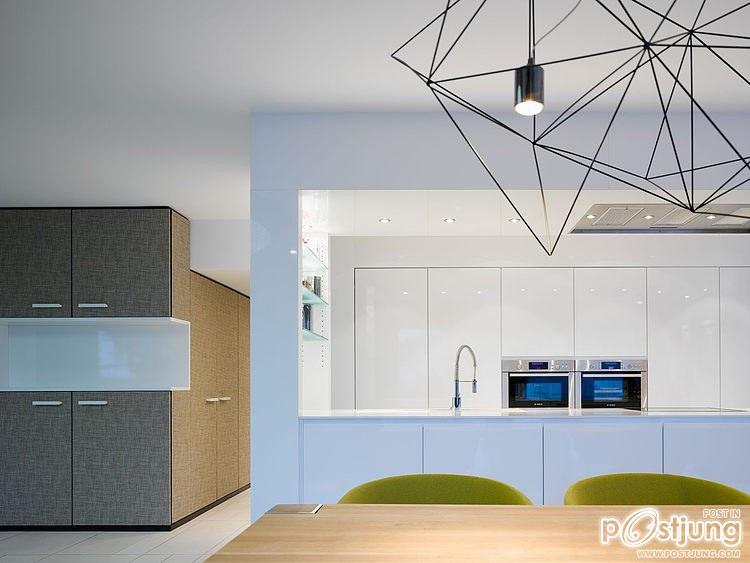 Apartment Sch by Ippolito Fleitz Group