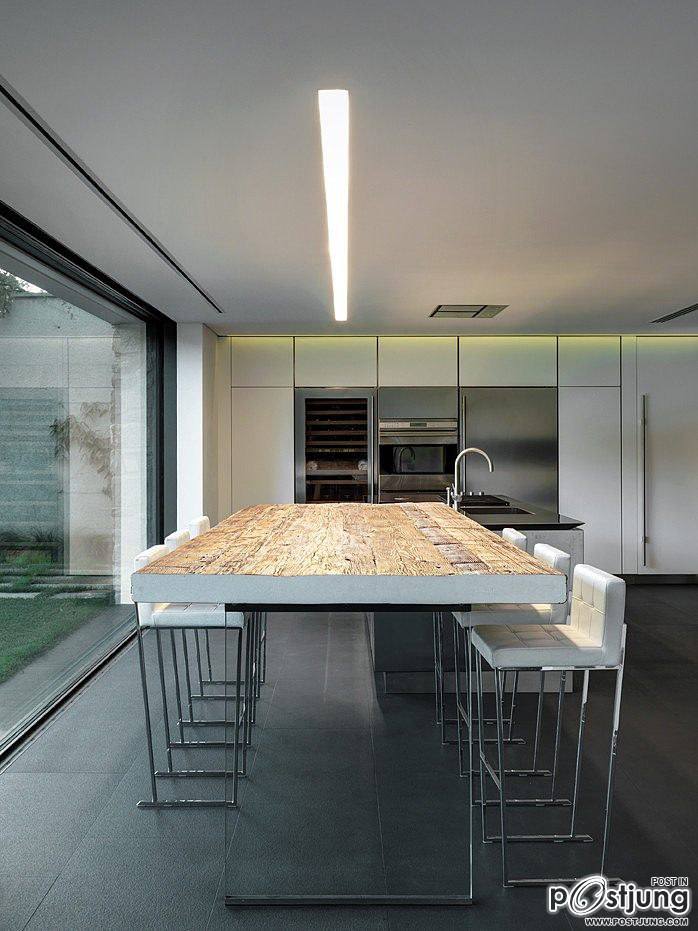 MT House by Rocco Borromini