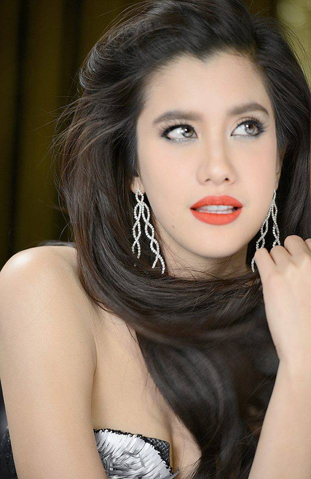 &hearts; ปู ไปรยา &hearts; สวยหรูแซ่บซี๊ด !!!