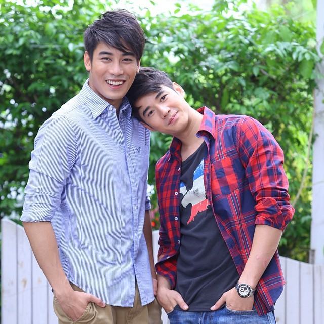 มาริโอ้-เวียร์-เคน @ OOPS! vol.10 no.238 September 2014
