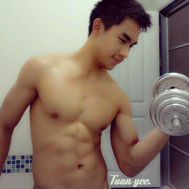 ออกกำลัง  เหงื่อคงเค็มๆ น่าชิม @บารวี 360