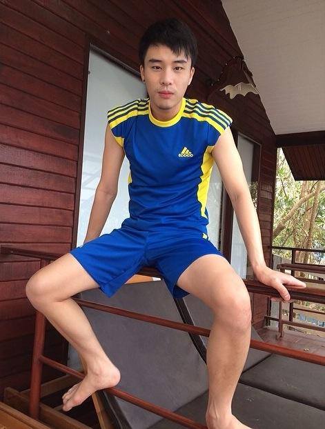 ชมรมคนรักหนุ่มกางเกงบอล