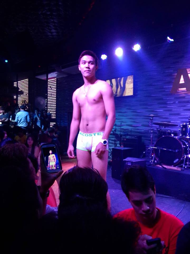 ซี้ดดด!! โคโยตี้บอย App Pub Ratchada