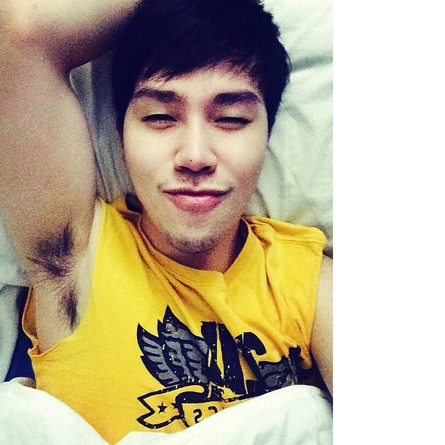 โอ้แม่เจ้า!!!! พูม AF11 ไม่แคร์สื่อ โชว์ของดีก่อนเข้าบ้าน เป้าตุงเป็นลำเลย