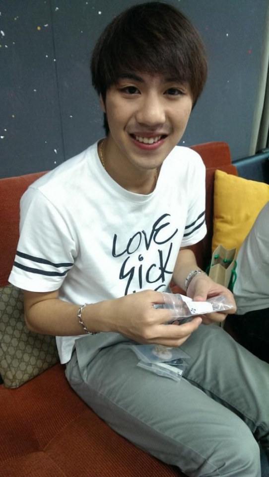 ไวท์กัปตันถ่ายแบบ