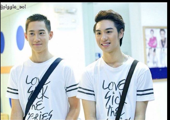 ไวท์กัปตันถ่ายแบบ