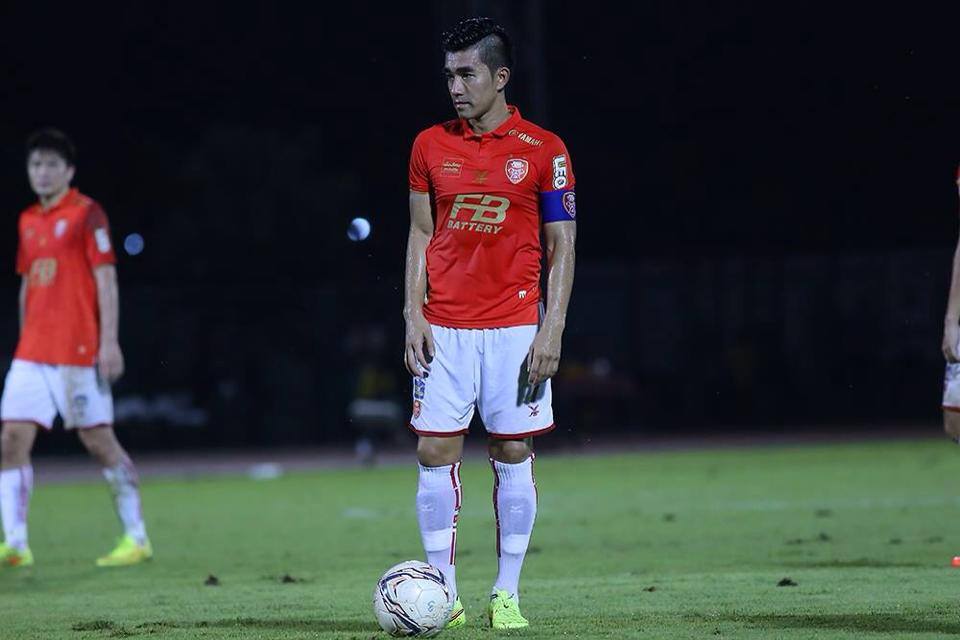 รังสรรค์ วิวัฒน์ชัยโชค ทีมชาติบอลไทย