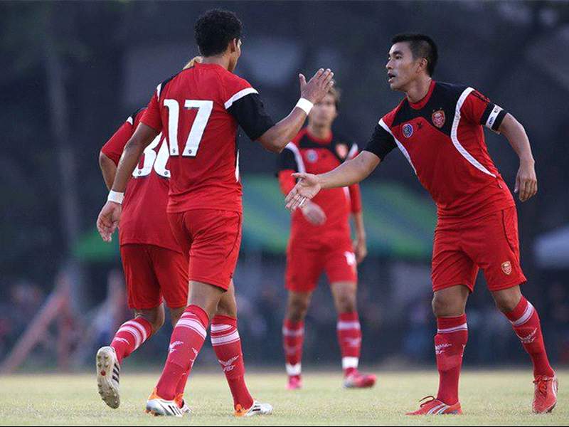 รังสรรค์ วิวัฒน์ชัยโชค ทีมชาติบอลไทย