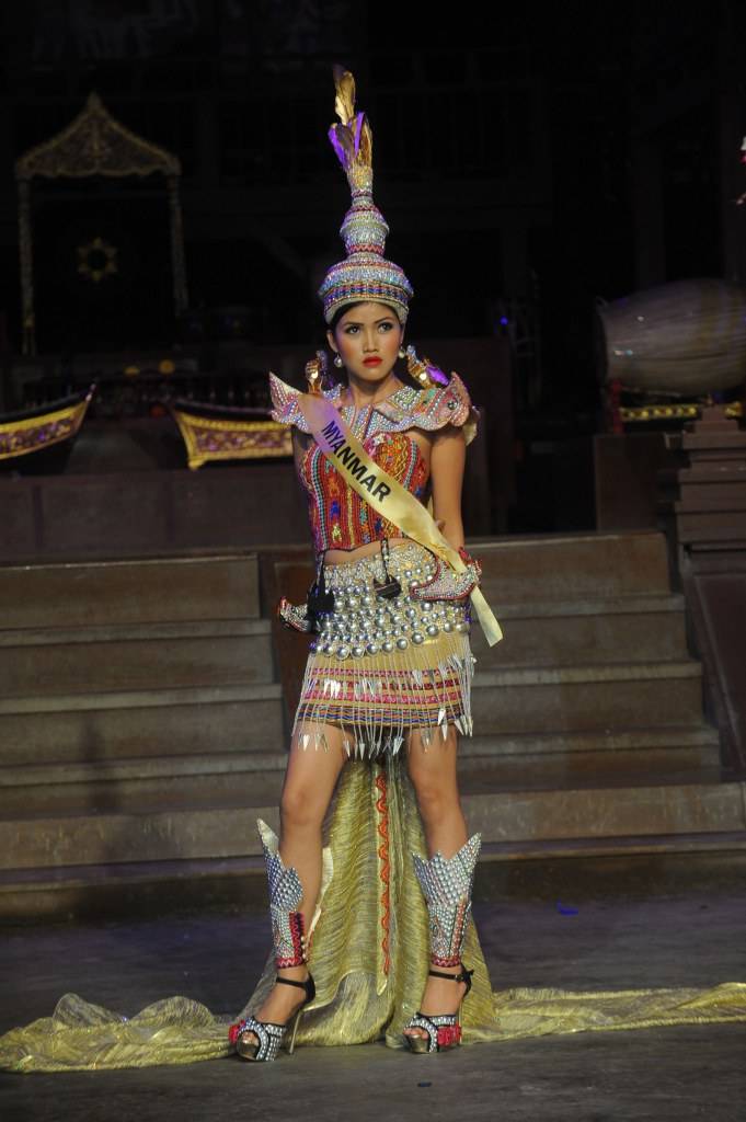 มิสแกรนด์ อินเตอร์เนชั่นแนล 2014 ประกวดชุดประจำชาติ รอบคัดเลือก 20 คน