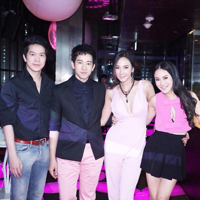 อั้ม พัชราภา นานๆโชว์ที ให้ได้แบบนี้ซิ!! ชุดเบาๆไปงานวันเกิด