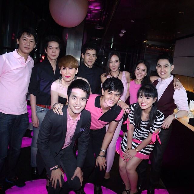 อั้ม พัชราภา นานๆโชว์ที ให้ได้แบบนี้ซิ!! ชุดเบาๆไปงานวันเกิด