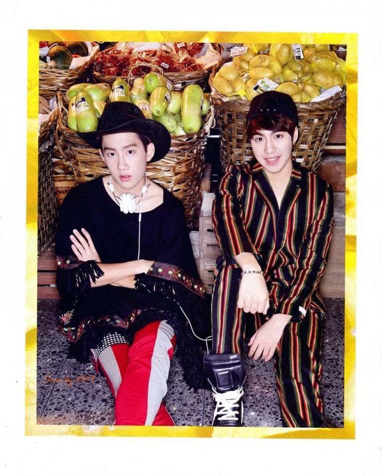 กัปตัน-ชลธร & ไวท์-ณวัชร์ @ KAZZ vol.8 no.98 September 2014