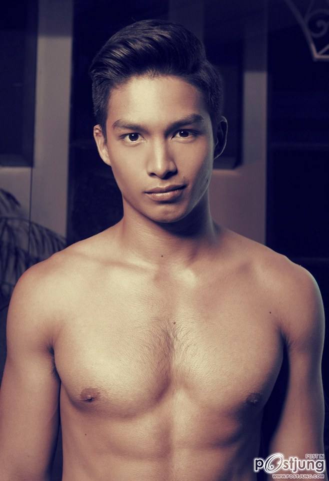 Daniel Velasco คมเข้ม สเป๊กเรา