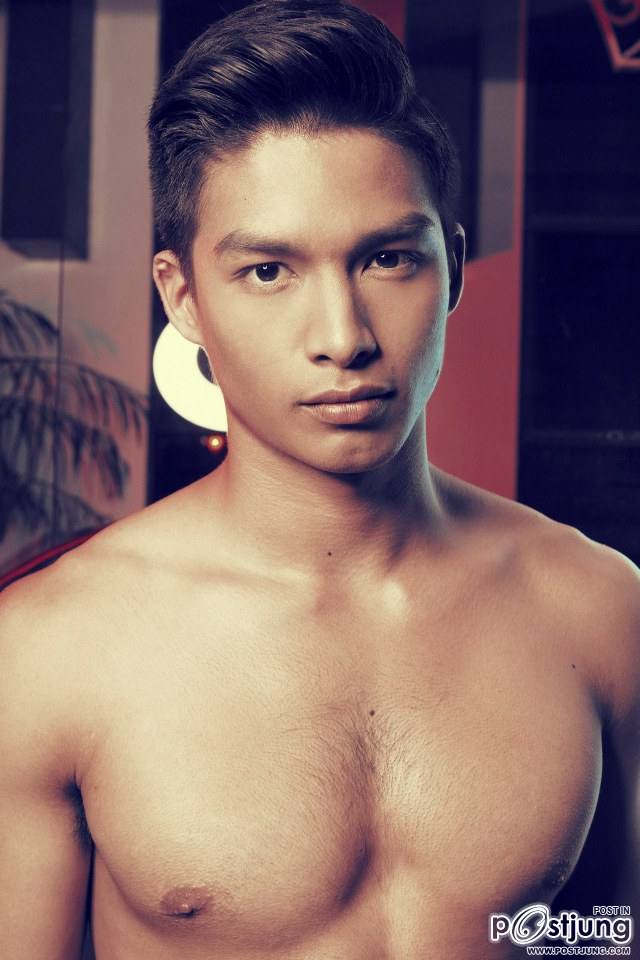 Daniel Velasco คมเข้ม สเป๊กเรา