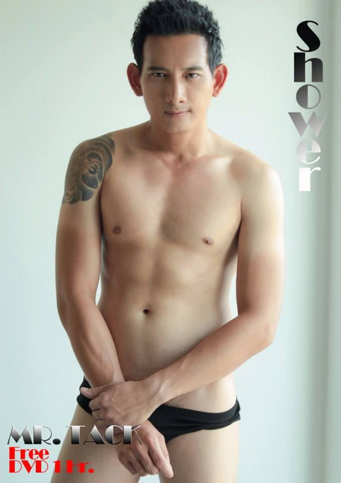 SHOWER 04 หนุ่มเข้มๆ เท่ห์ๆ ขนาดไม่ธรรมดา