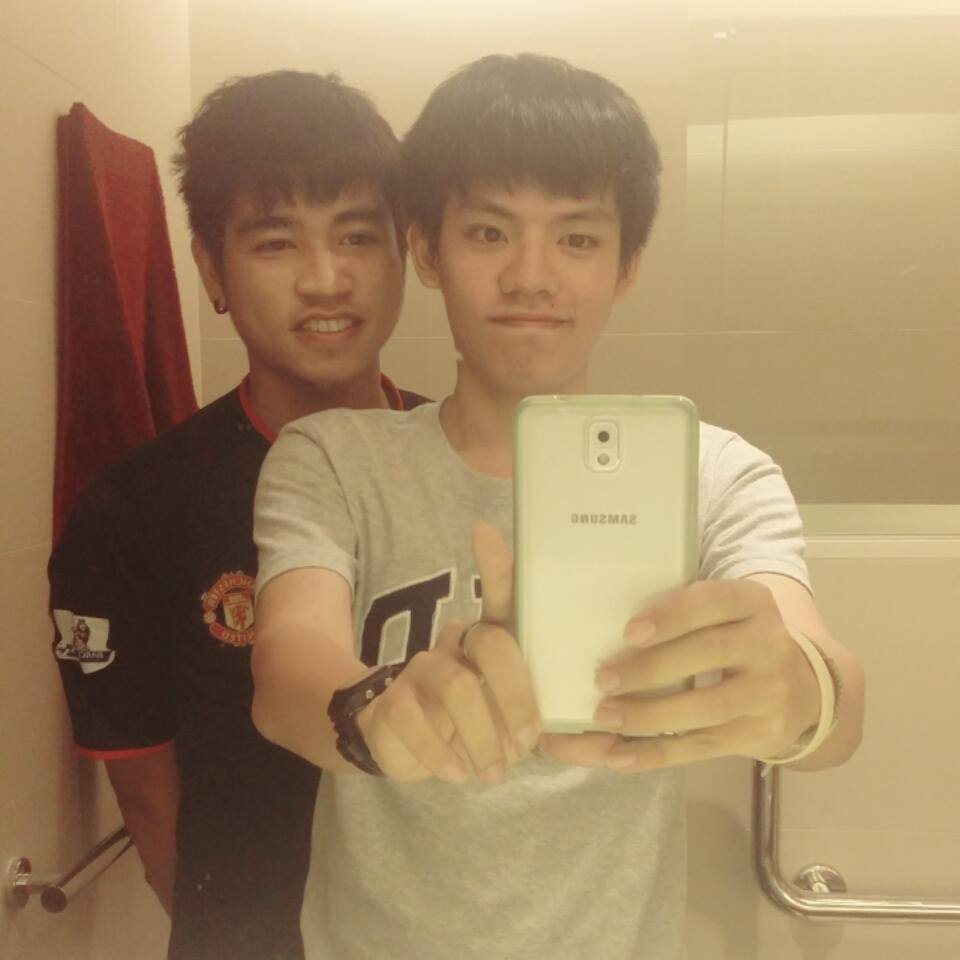 คู่ที่สาม**ป๊อป-ดัช**