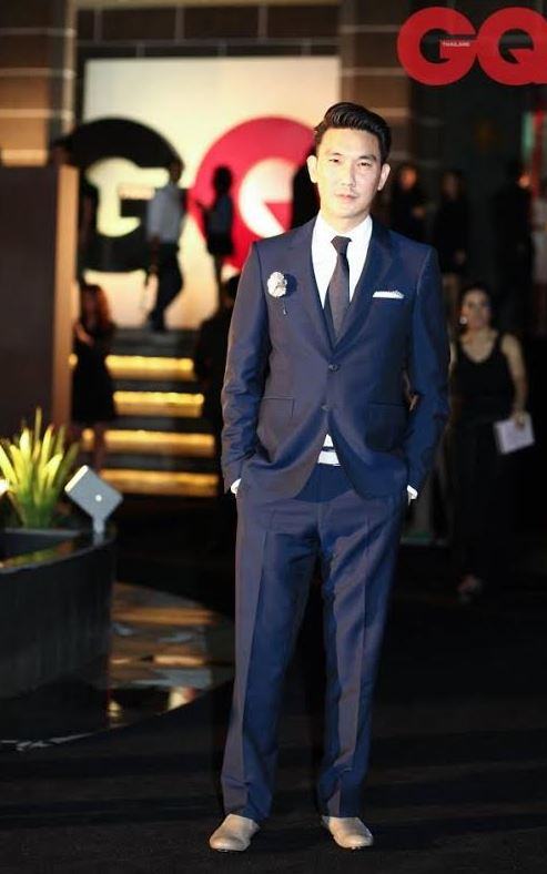 แฟชั่นสุดฮอต ดารา นักร้องตบเท้าเพียบ!!!