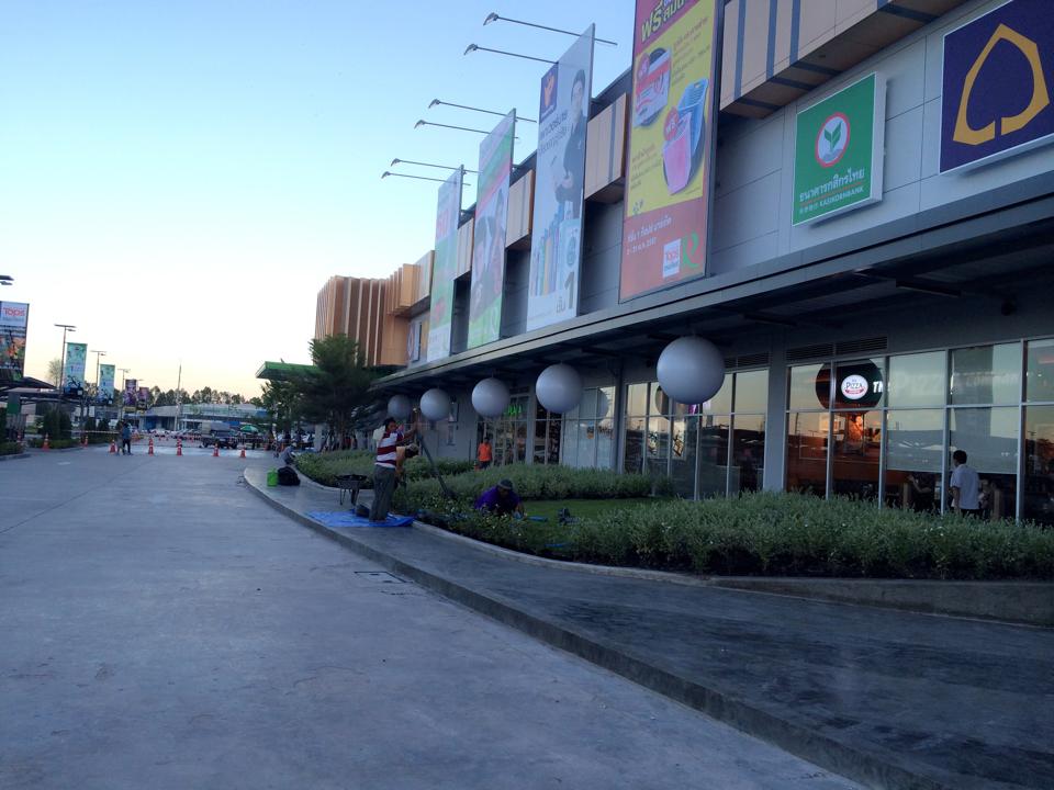 เปิดแล้ว !!  โรบินสันร้อยเอ็ด สวยไม่แพ้สาขาไหนในประเทศ