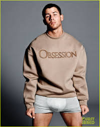 Nick Jonas ยิ่งโตยิ่งตุงค่ะ