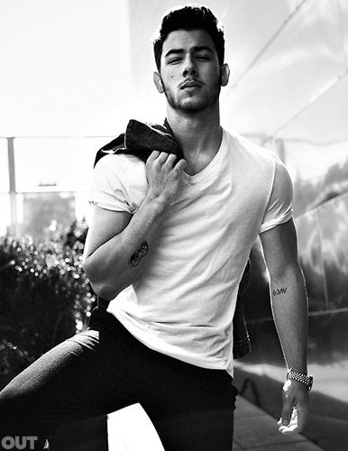 Nick Jonas ยิ่งโตยิ่งตุงค่ะ