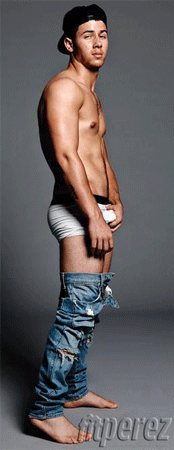 Nick Jonas ยิ่งโตยิ่งตุงค่ะ