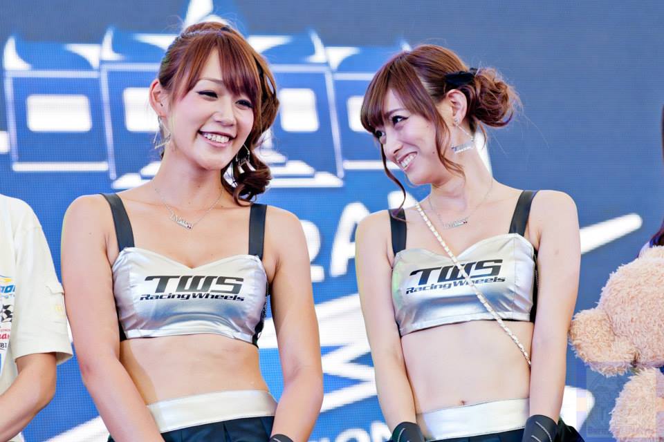 สาวๆเรซควีนญี่ปุ่นปะทะพริ๊ตตี้สาวไทยในงานบุรีรัมย์มอเตอร์โชว์