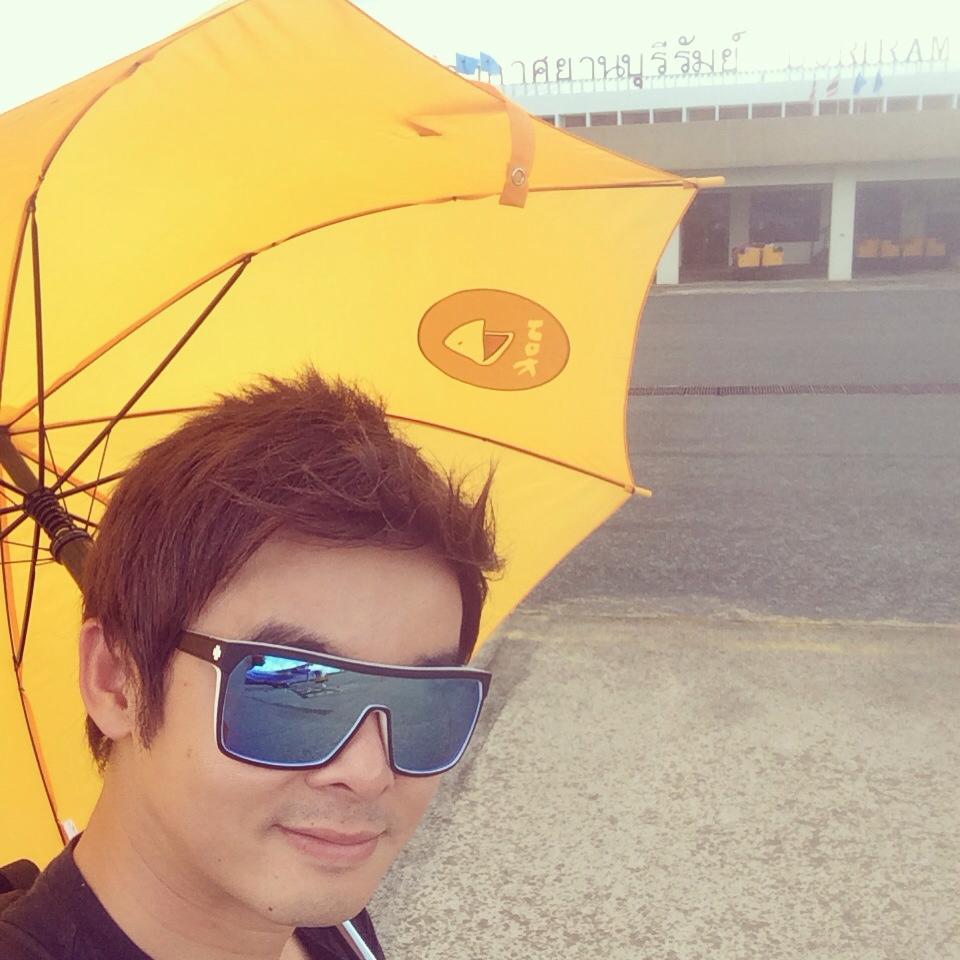 เหล่าไฮโซและคนดังยกทัพยลโฉมสนามแข่งรถที่บุรีรัมย์