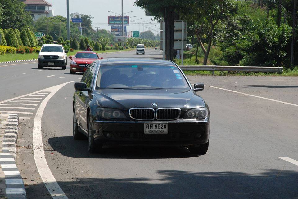 เหล่าไฮโซและคนดังยกทัพยลโฉมสนามแข่งรถที่บุรีรัมย์