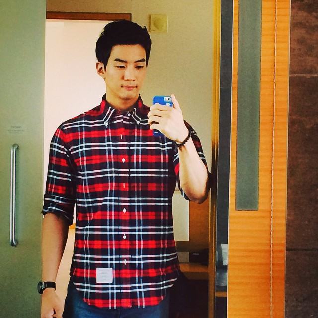 กิ๊กอยู่ในตู้ ชู้อยู่ใต้เตียง แฟนเก่าอยู่นอกระเบียง คนเลี้ยงกำลังจะมา