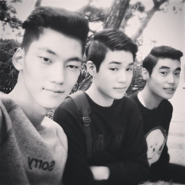 กิ๊กอยู่ในตู้ ชู้อยู่ใต้เตียง แฟนเก่าอยู่นอกระเบียง คนเลี้ยงกำลังจะมา