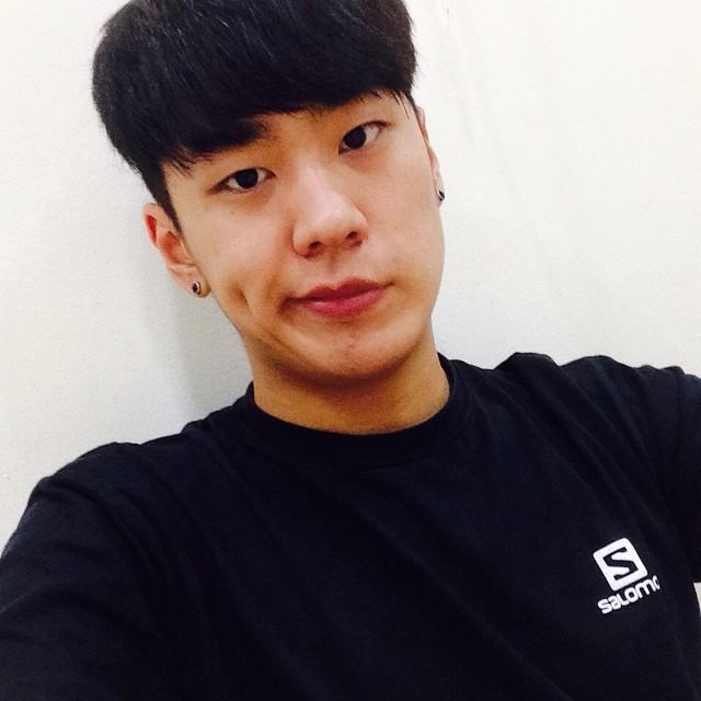กิ๊กอยู่ในตู้ ชู้อยู่ใต้เตียง แฟนเก่าอยู่นอกระเบียง คนเลี้ยงกำลังจะมา