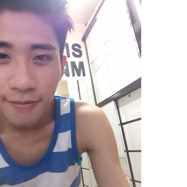 กิ๊กอยู่ในตู้ ชู้อยู่ใต้เตียง แฟนเก่าอยู่นอกระเบียง คนเลี้ยงกำลังจะมา