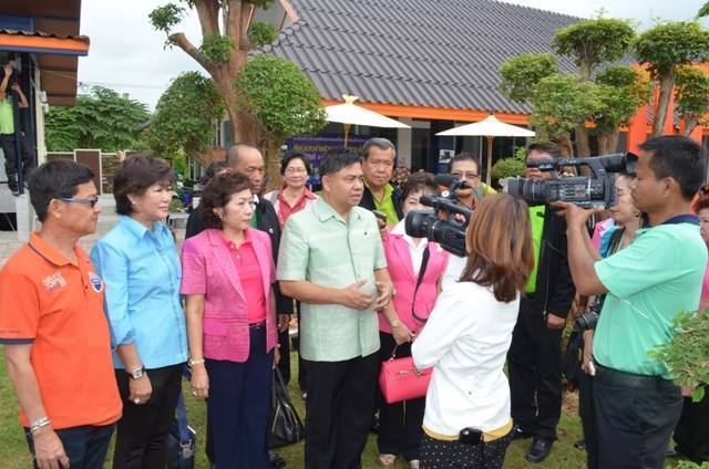 บุรีรัมย์เปิดศูนย์บริการนักท่องเที่ยวหวั่นซ้ำรอยนักท่องเที่ยวล้นเมือง