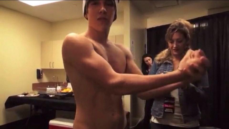 austin mahone แซ่บบบๆ