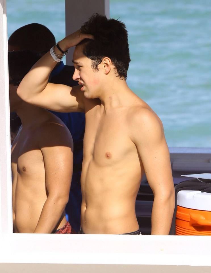 austin mahone แซ่บบบๆ