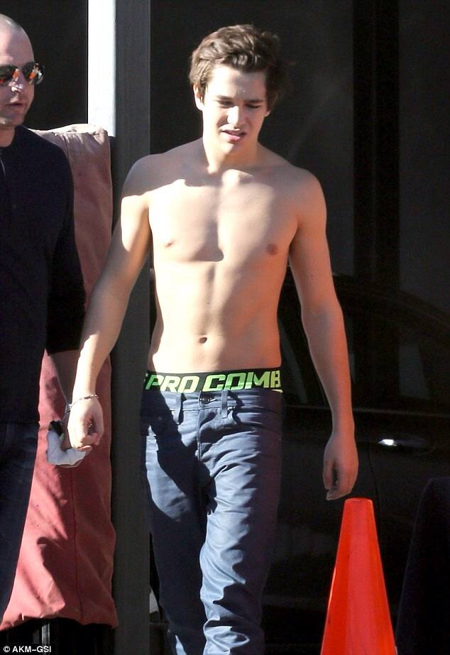 austin mahone แซ่บบบๆ