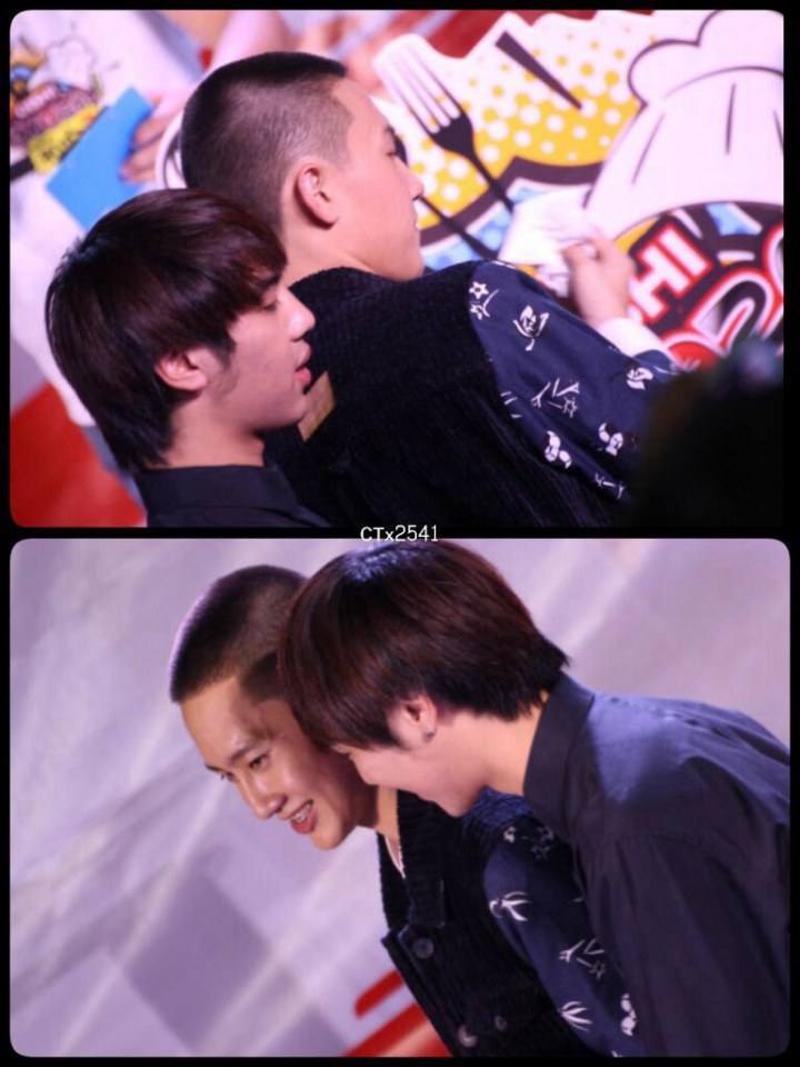 สองงานรวมกัน ไวท์กัปตันน่ารักมาก