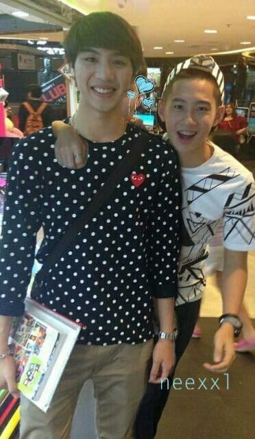 สองงานรวมกัน ไวท์กัปตันน่ารักมาก