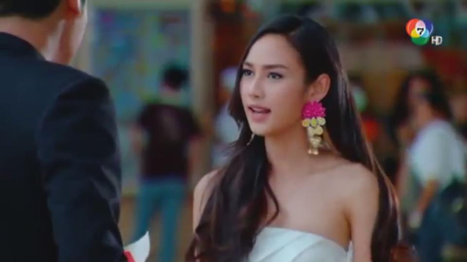 คืนนี้ตอนเเรก "กุหลาบเล่นไฟ" รับประกันความแซ่บจัดเต็ม ทางช่อง 7 สี!!