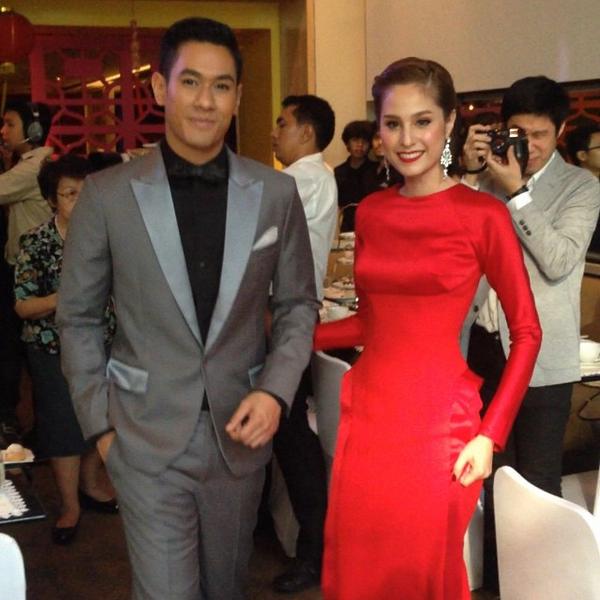 คู่จิ้น__อ๋อม-ขวัญ @งานเดินแบบการกุศล